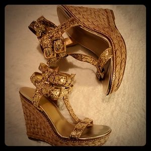 Stuart Weitzman gold glitter espadrilles